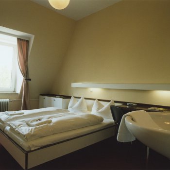 Basic double room 2